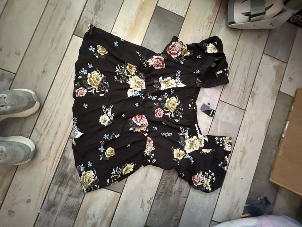 Torrid Black Floral Babydoll Crepe Top Size 4